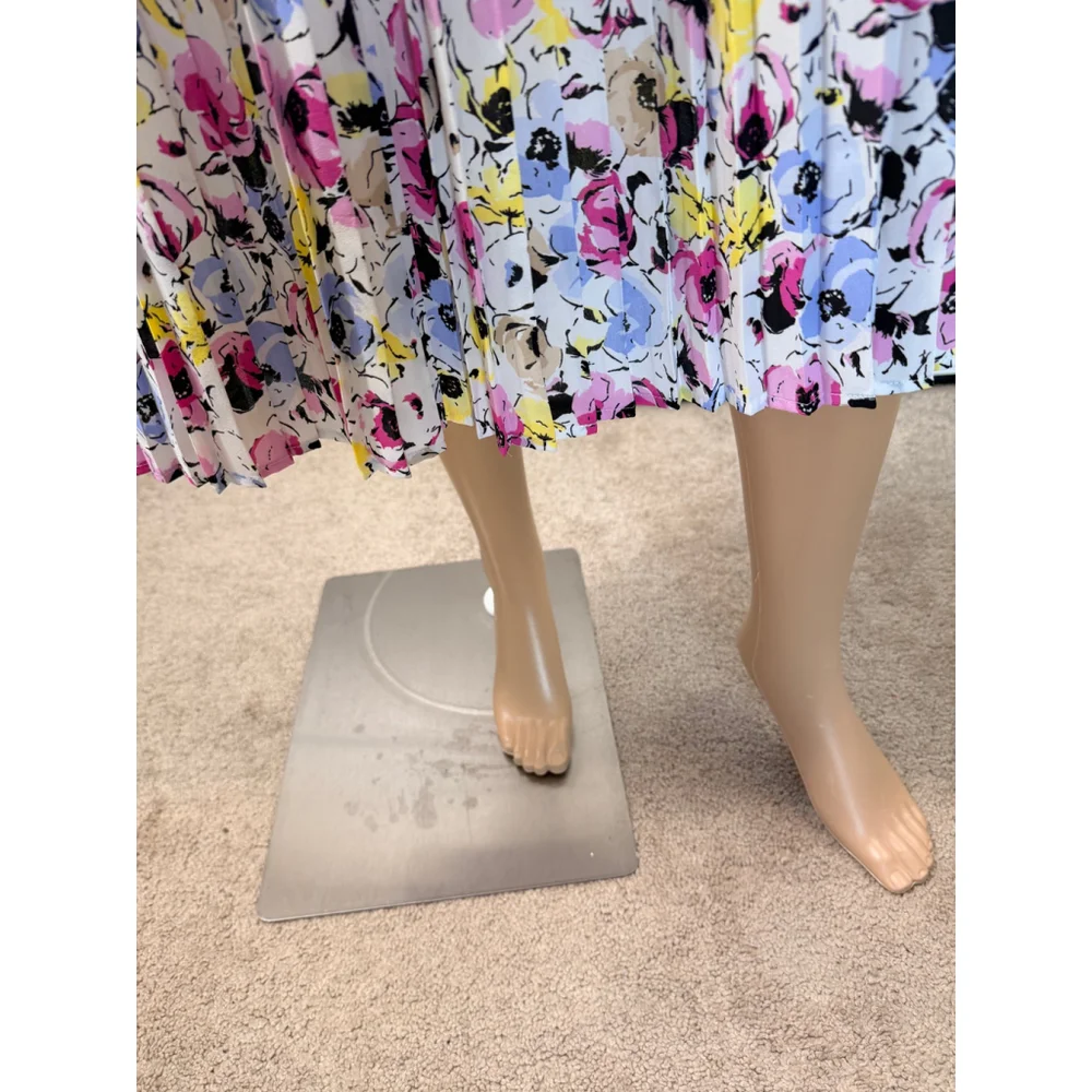 Womens DANA BUCHMAN Midi Skirt L White Floral Pleated Romantic Breezy Artsy Airy